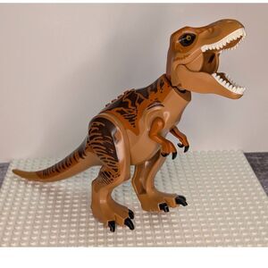 LEGO Jurassic World T-Rex Figure